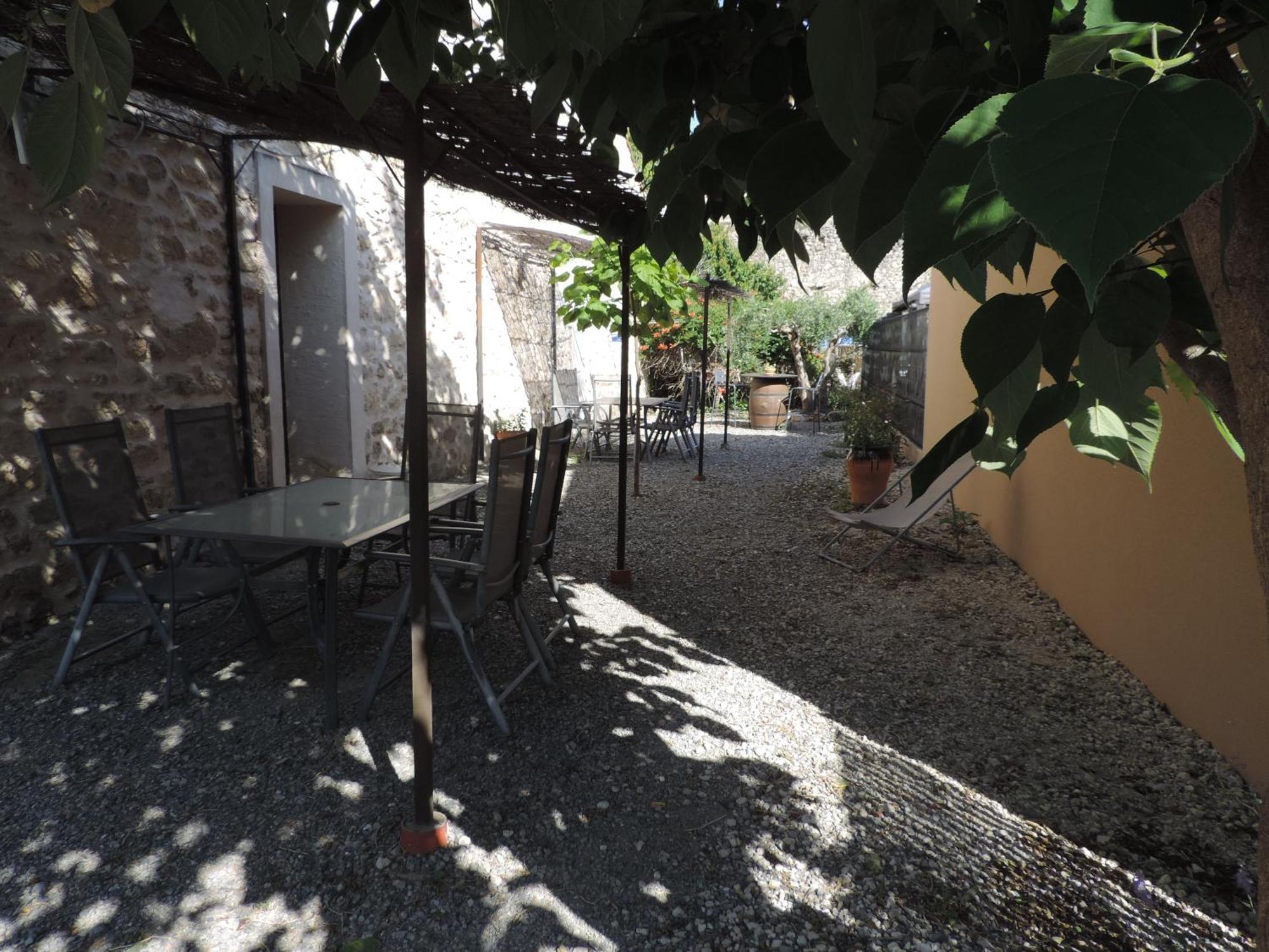 Gites Le "Val-Lea" Salleles-d'Aude Exterior foto